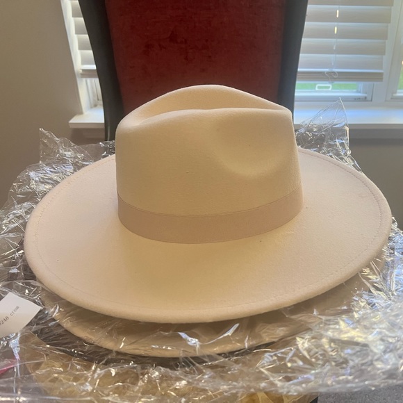 Felt Panama Rancher Hat in Ivory/Cream NWT - Picture 4 of 9